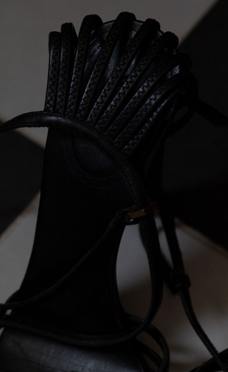 GUCCI Leather Shoes - Image 4